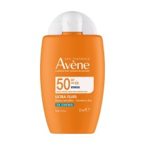 Solare Ultra Fluid Viso SPF 50+ Controllo Lucido Resistente All\'Acqua 50ml - Eau Thermale Avène