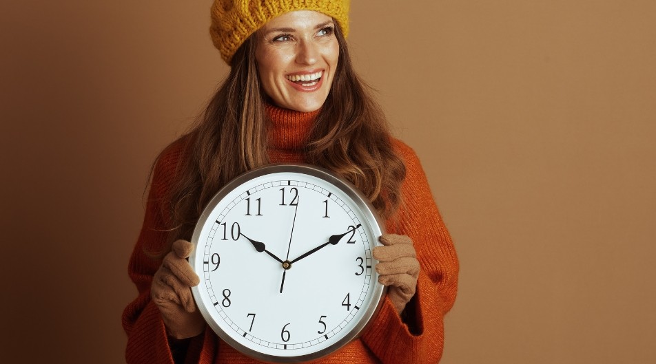 Il ritorno dell’ora solare: come influisce su energia, sonno e umore
