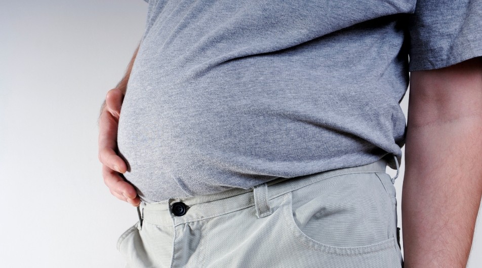 Abbuffate natalizie: aumento di peso o semplice gonfiore? Abbuffate natalizie: aumento di peso o semplice gonfiore?