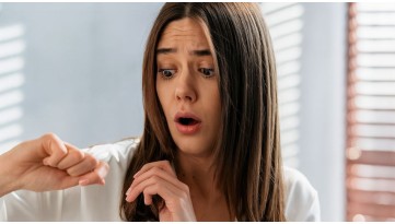 Capelli rovinati dopo l’estate: rimedi e trattamenti efficaci per rigenerarli